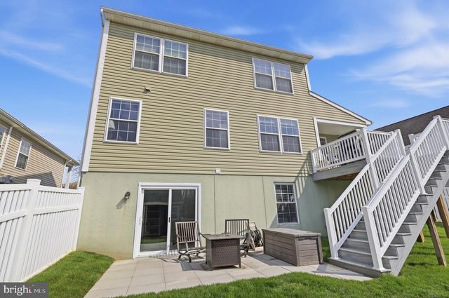 184 KENNETH DR, Leola, PA 17540
