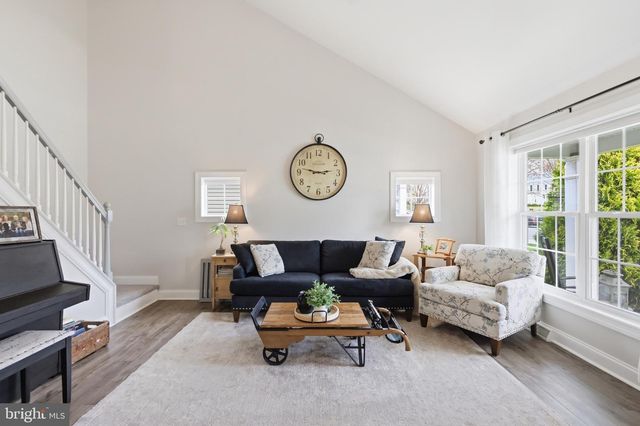 184 KENNETH DR, Leola, PA 17540