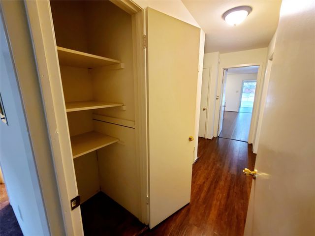 7434 Brentcove Circle, Dallas, TX 75214