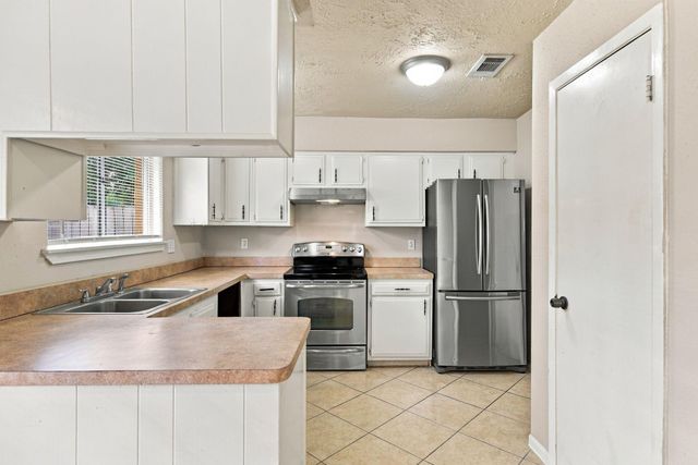 4426 Burkegate Drive, Spring, TX 77373