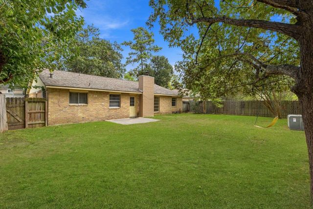 4426 Burkegate Drive, Spring, TX 77373