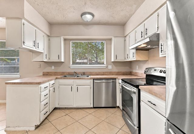 4426 Burkegate Drive, Spring, TX 77373
