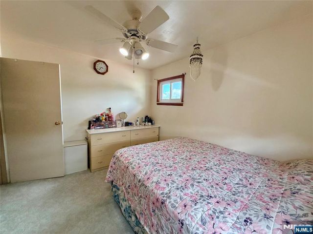 114 Sandra Drive, Totowa, NJ 07512