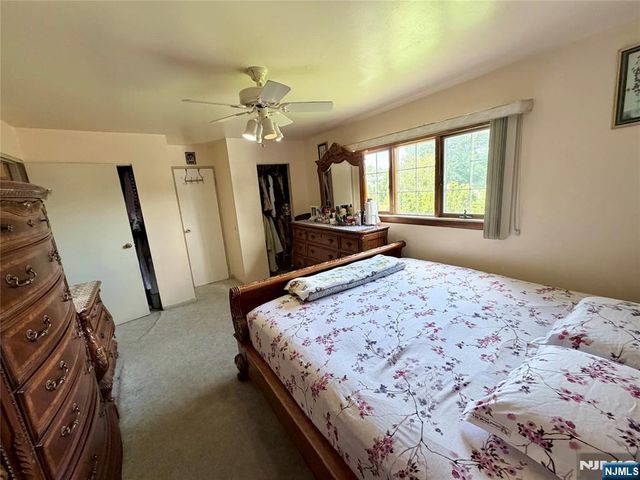 114 Sandra Drive, Totowa, NJ 07512