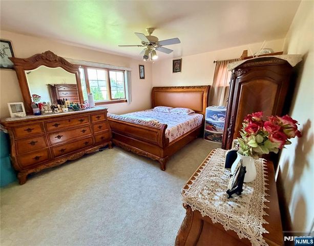 114 Sandra Drive, Totowa, NJ 07512