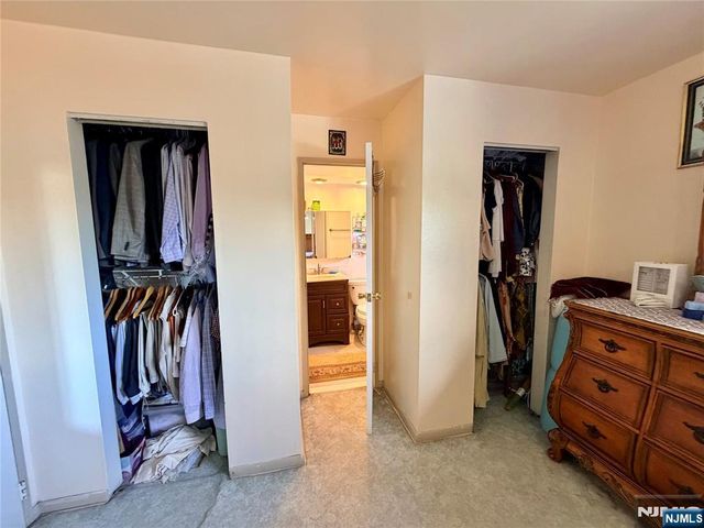 114 Sandra Drive, Totowa, NJ 07512