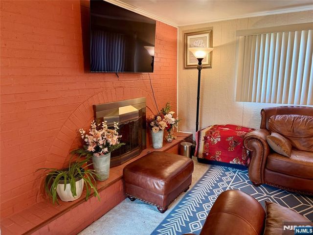 114 Sandra Drive, Totowa, NJ 07512