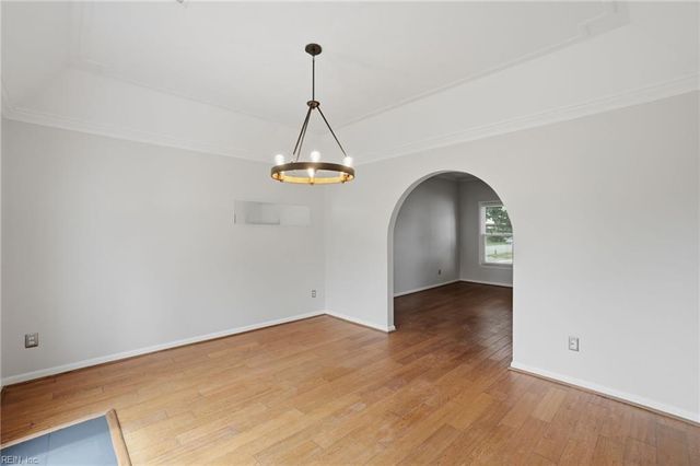1857 Bloomfield DR, Virginia Beach, VA 23453