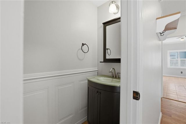 1857 Bloomfield DR, Virginia Beach, VA 23453