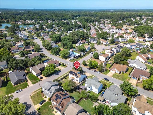 1857 Bloomfield DR, Virginia Beach, VA 23453