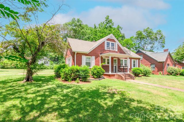 168 Park Street, Statesville, NC 28677