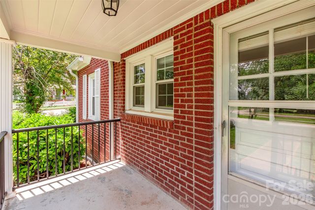168 Park Street, Statesville, NC 28677
