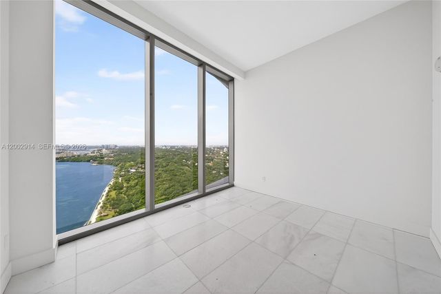 175 SE 25 Road 2602, Miami, FL 33129