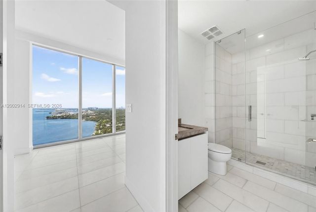 175 SE 25 Road 2602, Miami, FL 33129