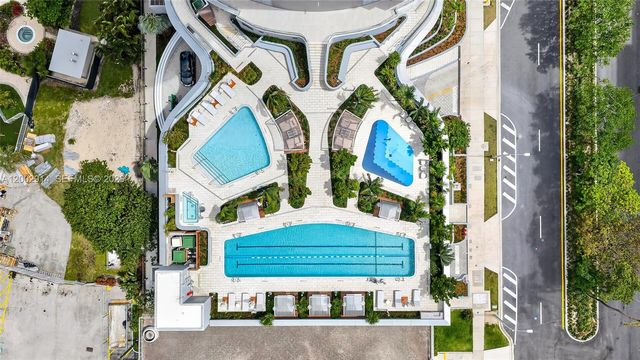 175 SE 25 Road 2602, Miami, FL 33129