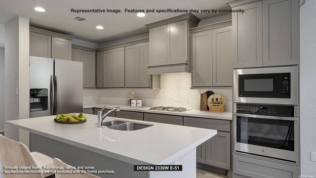 913 Woodland Lakes, New Braunfels, TX 78130