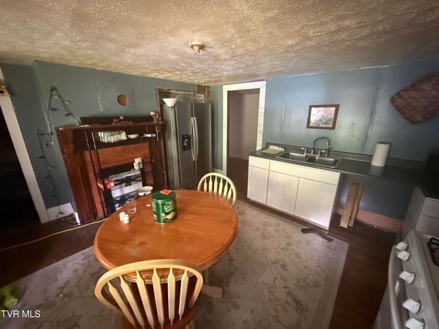 4314 Big Hill Road, Pennington Gap, VA 24277