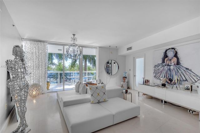 400 Alton Rd 706, Miami Beach, FL 33139