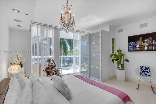 400 Alton Rd 706, Miami Beach, FL 33139