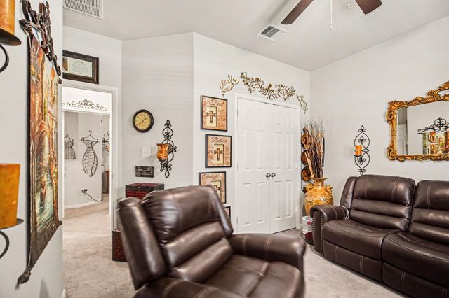 411 Asiatic Black Bear Way, Crosby, TX 77532