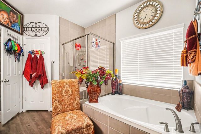 411 Asiatic Black Bear Way, Crosby, TX 77532
