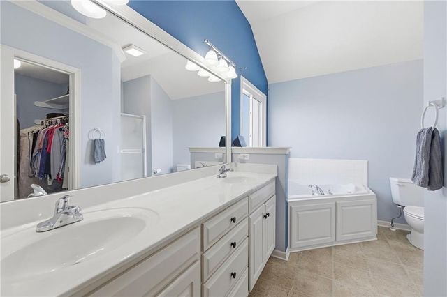 507 River Birch Road, Raymore, MO 64083