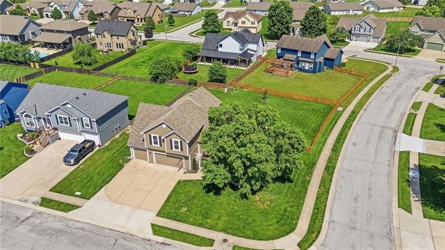 507 River Birch Road, Raymore, MO 64083