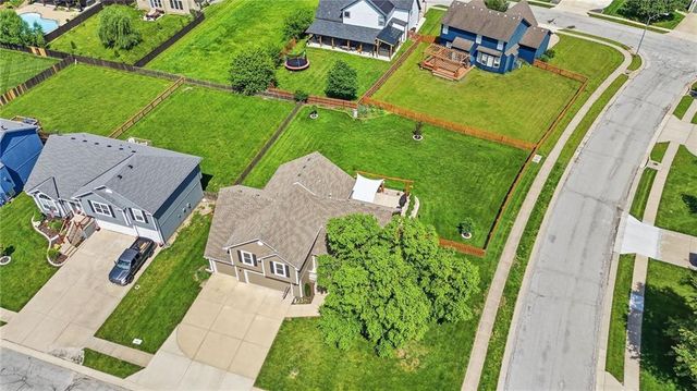 507 River Birch Road, Raymore, MO 64083
