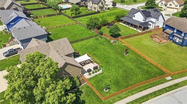 507 River Birch Road, Raymore, MO 64083
