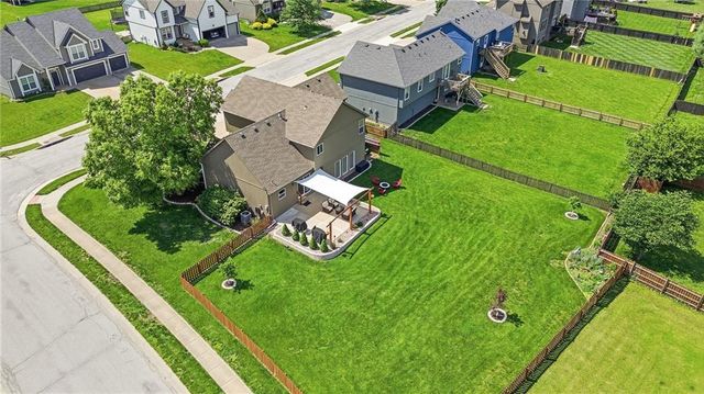 507 River Birch Road, Raymore, MO 64083
