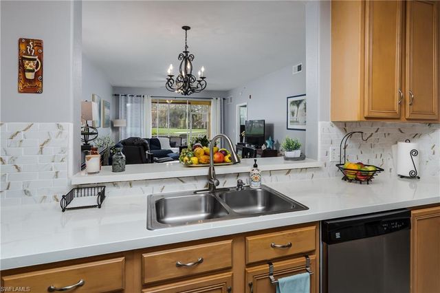 6828 Sterling Greens PL 101, Naples, FL 34104