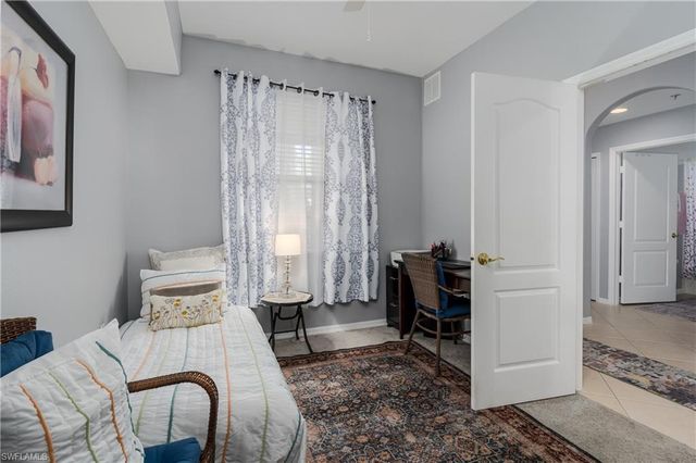 6828 Sterling Greens PL 101, Naples, FL 34104