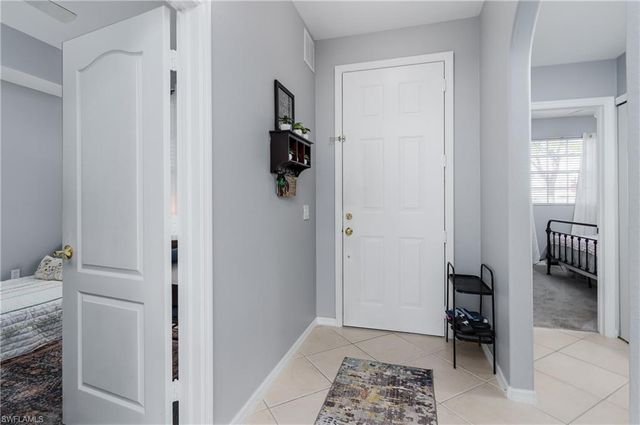 6828 Sterling Greens PL 101, Naples, FL 34104