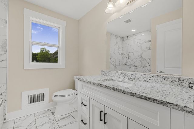 1944 Weeks Rd, Murfreesboro, TN 37127