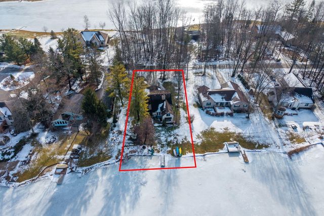 9158 Elmwood Court 185, Canadian Lakes, MI 49346