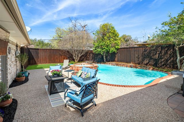 9352 Briarhurst Drive, Dallas, TX 75243