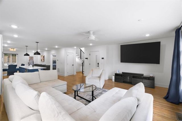 1846 Rogers SW Avenue, Atlanta, GA 30310