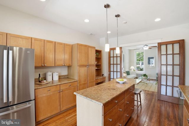 1609 G ST SE, Washington, DC 20003