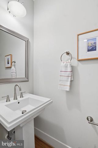 1609 G ST SE, Washington, DC 20003