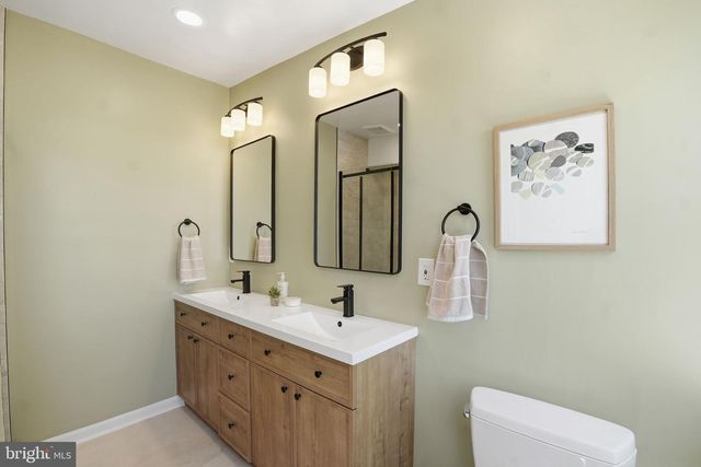 1609 G ST SE, Washington, DC 20003