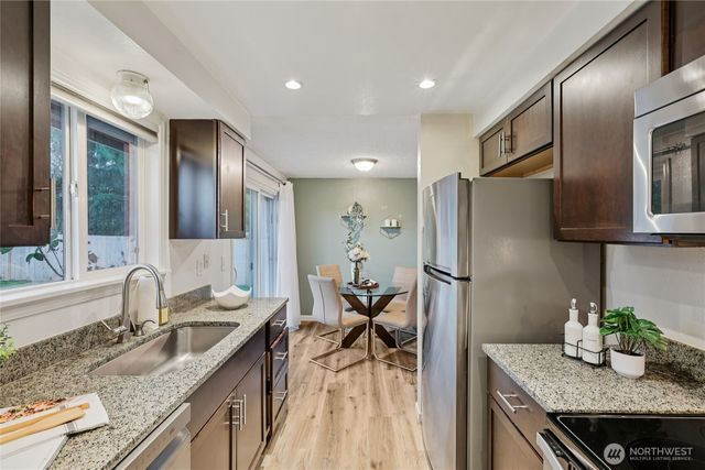 5926 135th Place NE, Marysville, WA 98271