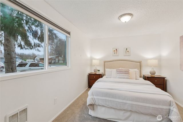 5926 135th Place NE, Marysville, WA 98271