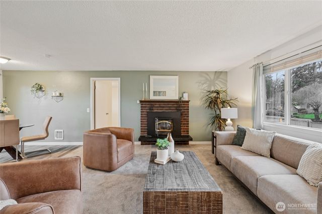 5926 135th Place NE, Marysville, WA 98271