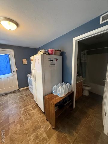 206 W School Street, Bonne Terre, MO 63628