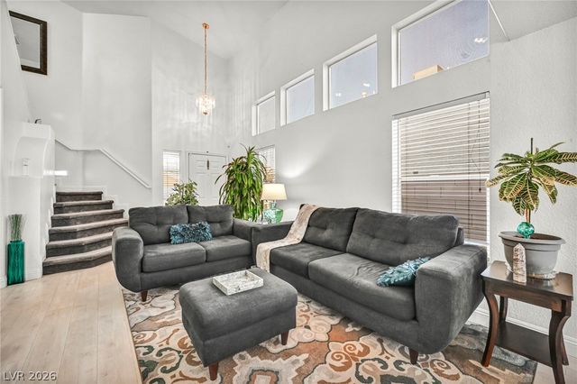 7225 Old Mission Drive, Las Vegas, NV 89128