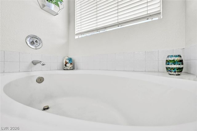 7225 Old Mission Drive, Las Vegas, NV 89128