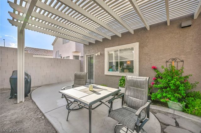 7225 Old Mission Drive, Las Vegas, NV 89128