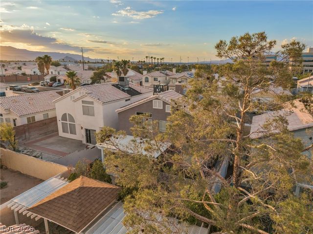 7225 Old Mission Drive, Las Vegas, NV 89128