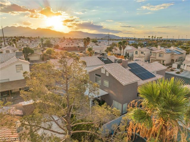 7225 Old Mission Drive, Las Vegas, NV 89128