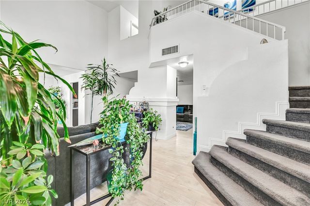 7225 Old Mission Drive, Las Vegas, NV 89128